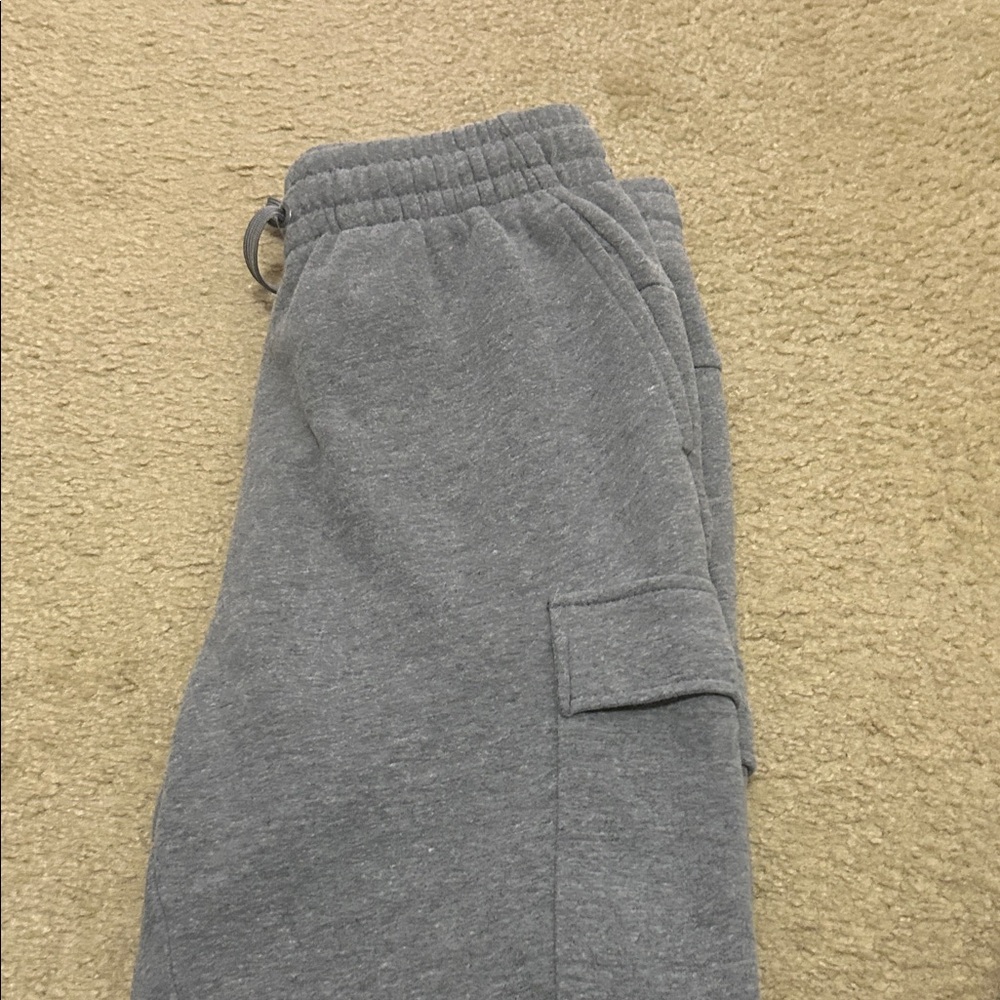 Gray Mens Tek Gear Jogger Pants. Practically brand new.
